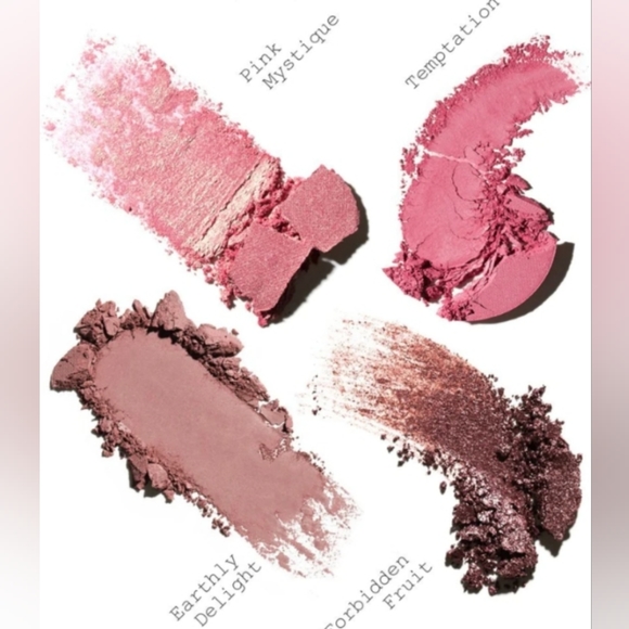 PAT MCGRATH LABS Divine Rose Luxe Quad: Eternal Eden, 5.6g/0.19oz - Picture 2 of 11